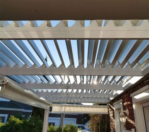 adjustable pergola roof system